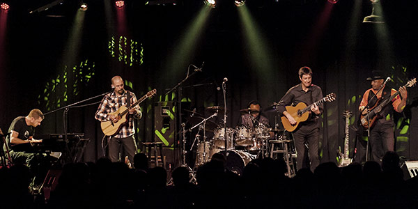 Image of Acoustic Alchemy