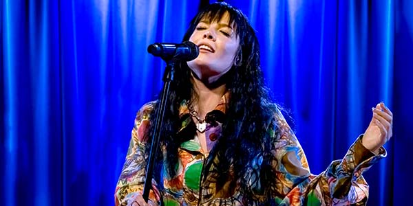 Image of Halsey
