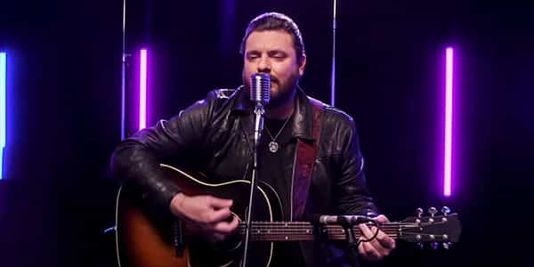 Image of Chris Young In Akron