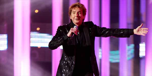 Image of Barry Manilow In Philadelphia