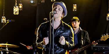 Image of Gavin Degraw