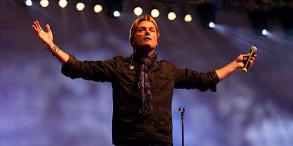 Image of Michael W Smith In Glenside