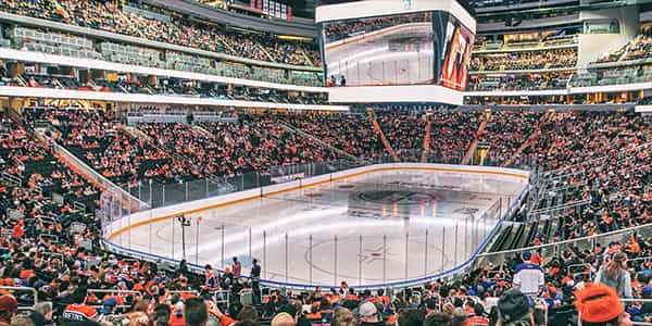 Image of Edmonton Oilers In Elmont