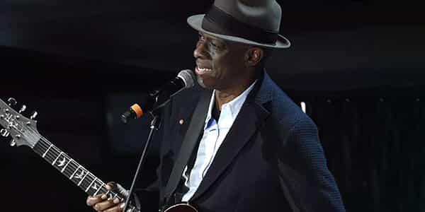 Image of Keb Mo In Cerritos