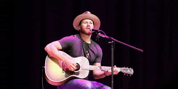 Image of Drake White In Sioux City