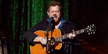 Image of Nathaniel Rateliff In Fishers
