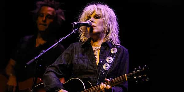 Image of Lucinda Williams In Cincinnati
