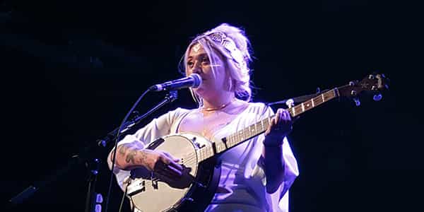 Image of Elle King In Sayreville
