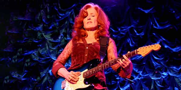 Image of Bonnie Raitt In Billings