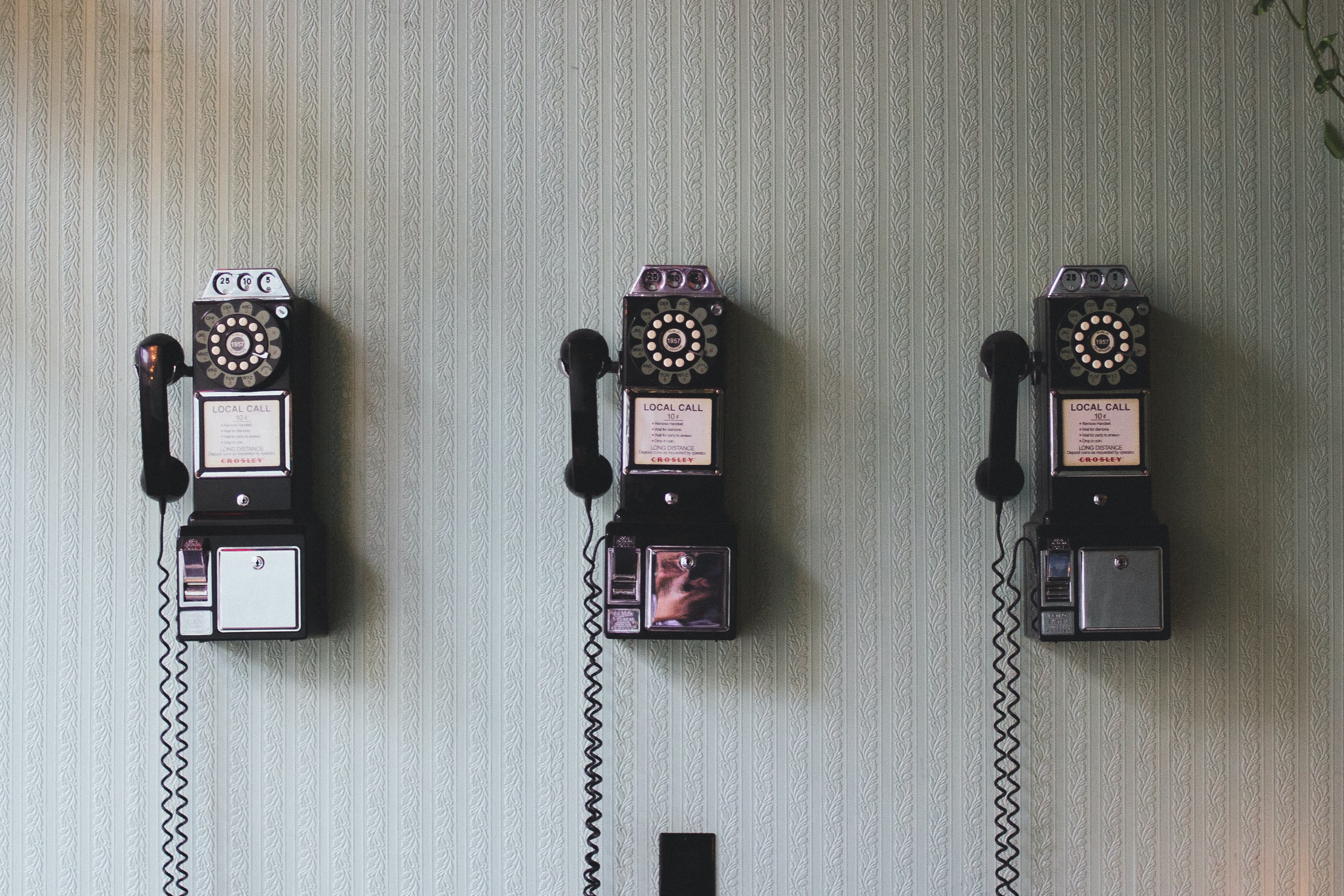 Image of an old telephone