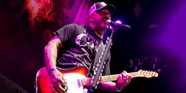 Image of Aaron Lewis In Idaho Falls