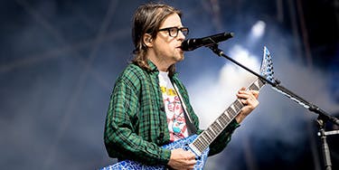 Image of Weezer In Greenville