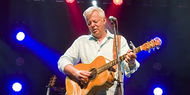 Image of Tommy Emmanuel In Lebanon