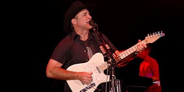 Image of Clint Black In Biloxi
