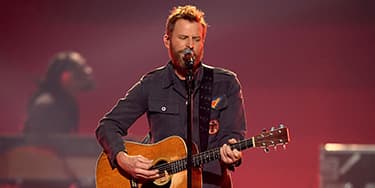 Image of Dierks Bentley In Toronto