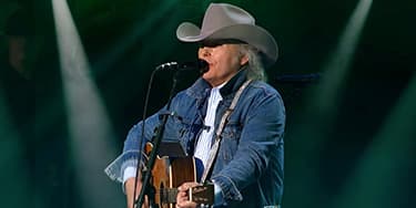 Image of Dwight Yoakam In Wilmington