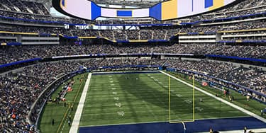 Image of Los Angeles Chargers In Arlington