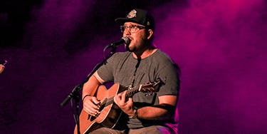 Image of Mitchell Tenpenny At Landover, MD - FedexField