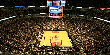 Image of Chicago Bulls At Dallas, TX - American Airlines Center
