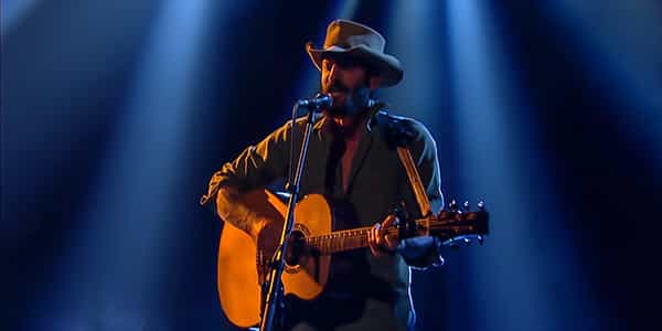 Image of Ray Lamontagne In Akron