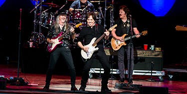 Image of The Doobie Brothers In Rogers