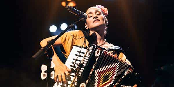 Image of Julieta Venegas In Chicago