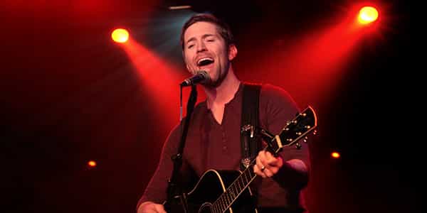 Image of Josh Turner In Hannibal