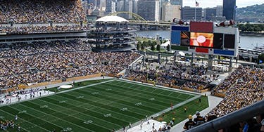 Image of Pittsburgh Steelers At Baltimore, MD - M&T Bank Stadium